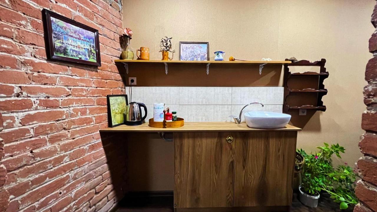 Hostel Pirosmani Тбилиси Экстерьер фото