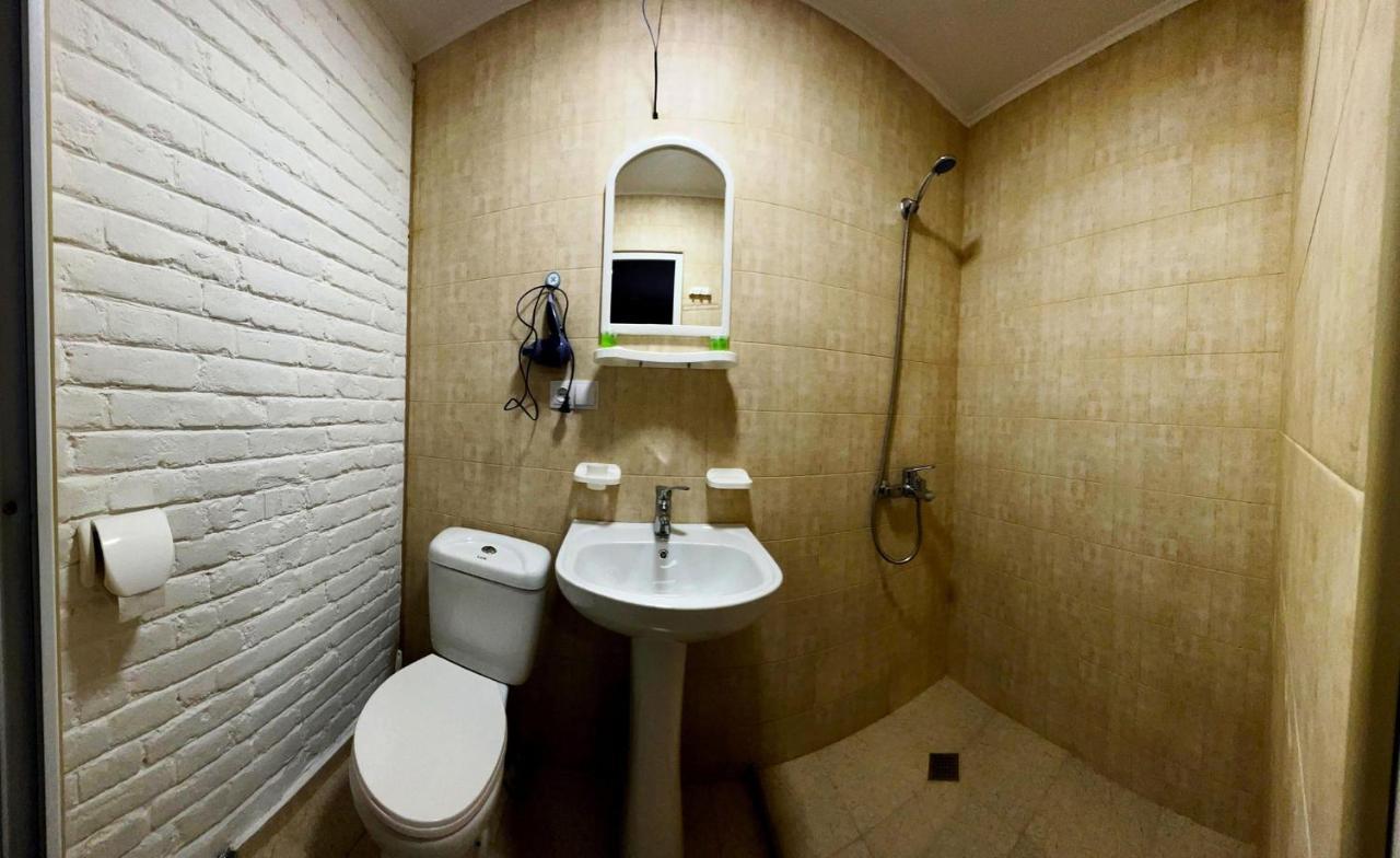 Hostel Pirosmani Тбилиси Экстерьер фото