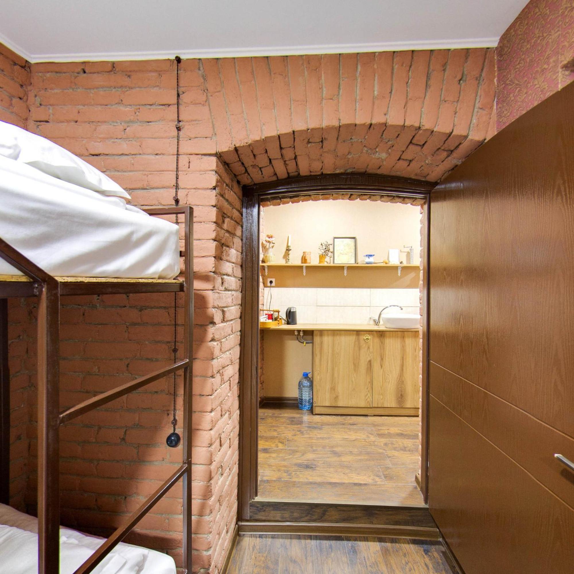 Hostel Pirosmani Тбилиси Экстерьер фото