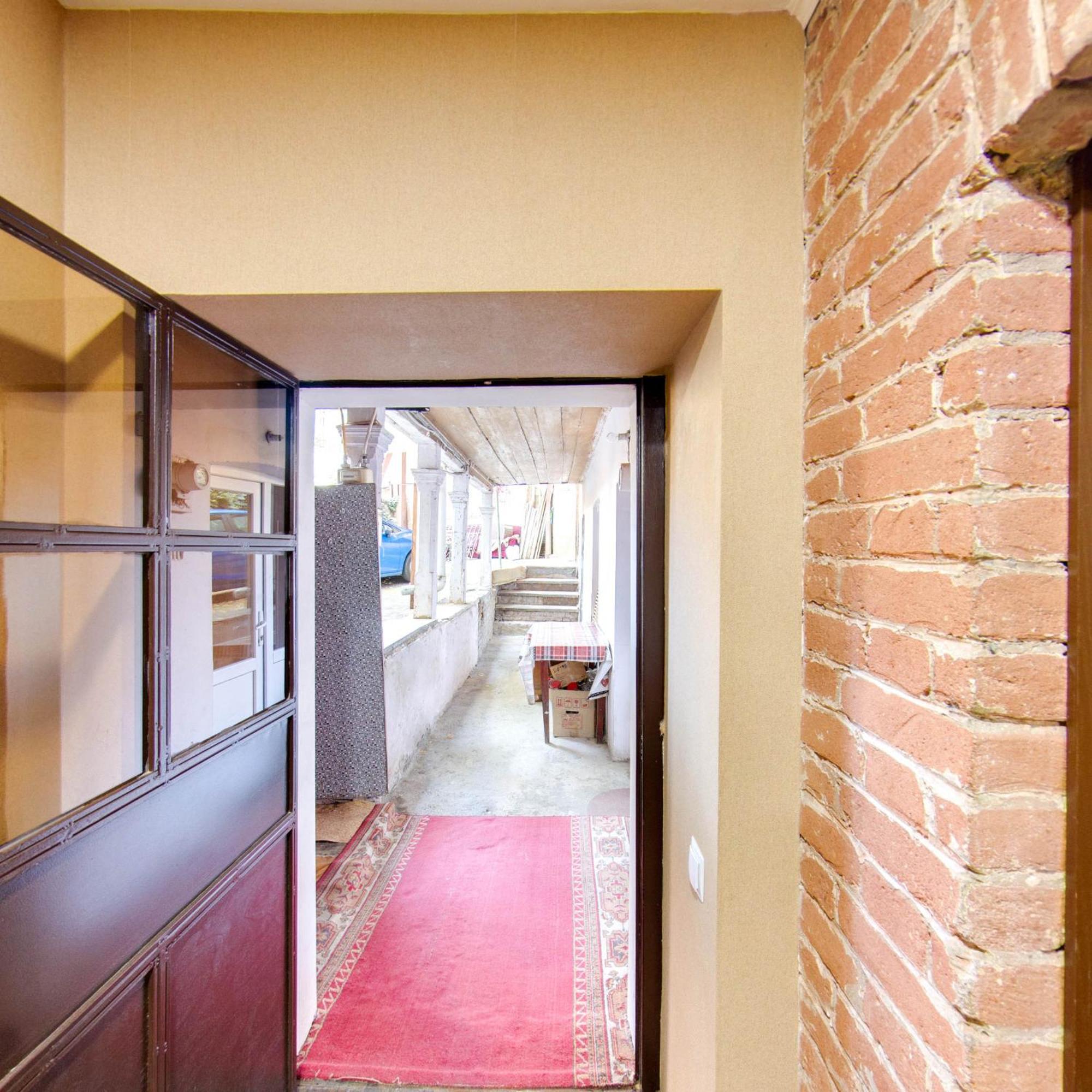 Hostel Pirosmani Тбилиси Экстерьер фото